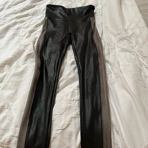 Spanx faux leather leggings with gray side stripe size small or medium